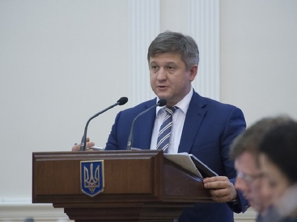 Украинский парламент отправил в отставку Минфина Данилюка