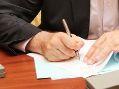 В Калининграде две УК оштрафованы за работу без лицензии