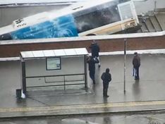 У водителя автобуса, наехавшего на людей у метро «Славянский бульвар» в Москве, выявили сердечную недостаточность