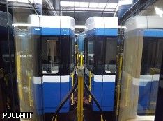 На станции метро «Площадь Ленина» у поезда заклинило двери
