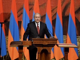 Фото с сайта president.am