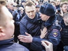 Навальный в Самаре провел митинг под музыку для танца живота