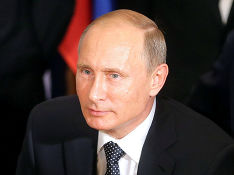 Путин призвал не "замыкаться в коконе" от зарубежной культуры