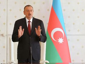 Фото с сайта president.az