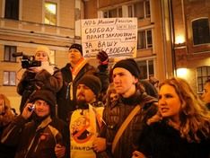 Депутат: На митинге оппозиции в Петербурге задержали несовершеннолетних