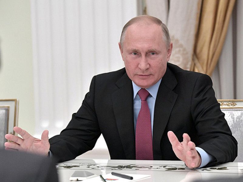 Путин в Крыму спросил у Киева: З глузду з’їхав, чи що?