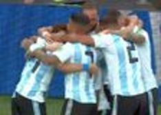 Победу Аргентины над Нигерией отпраздновали в Антарктиде (видео)