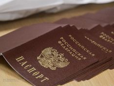 Жители ЛНР рассказали об особенностях выдачи паспортов РФ