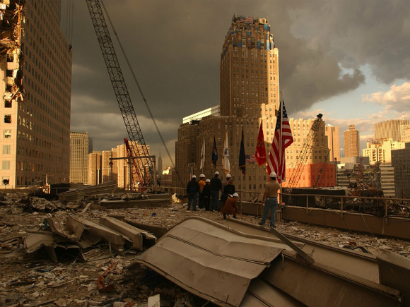 Память погибших при терактах 11 сентября 2001 почтут в США