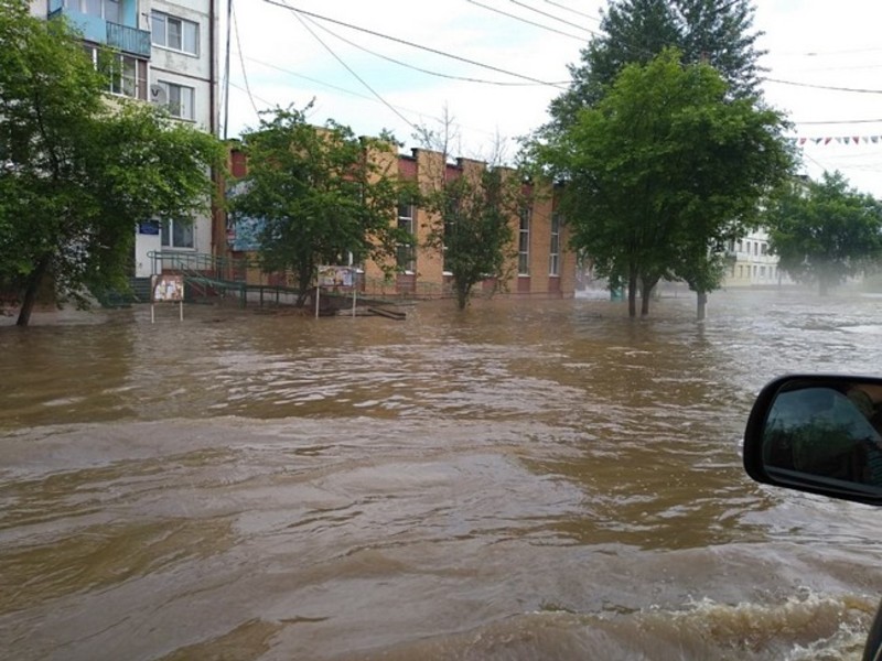 В Тулуне остаются подтопленными после паводка 138 домов