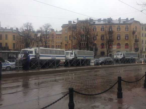 В Петербурге на акции «Надоел» задержаны 50 человек