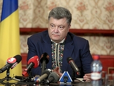 Порошенко: выборы в ДНР и ЛНР разрушат минские договоренности