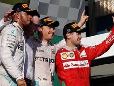Гран-при F1 в Сингапуре выиграл Хэмилтон, Сироткин пришел 19-м