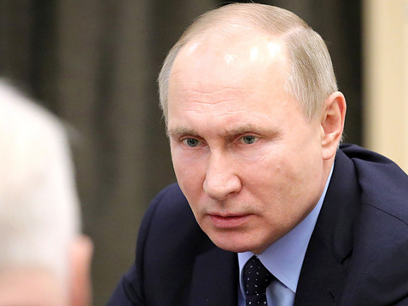 Новый закон для водителей подписал Владимир Путин Новый закон для водителей подписал Владимир Путин