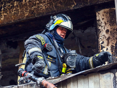 Пожар в жилом доме на Тверской улице потушен