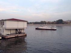 На Москве-реке перевернулась яхта, пострадали пассажиры