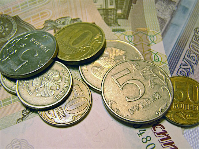 Власти Забайкалья задолжали бюджетникам более 75 млн рублей