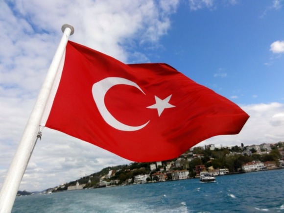 Минкульт Турции решил победить санкции алкогольным туризмом