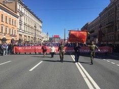 В Петербурге проходит шествие «Бессмертный полк» (фото)