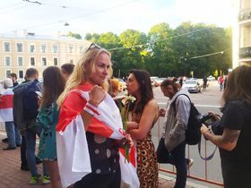 В Петербурге проходит акция солидарности с протестующими в Белоруссии (фото)