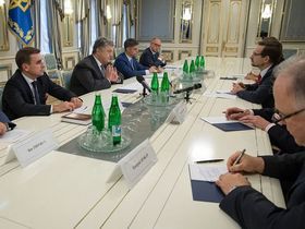 Фото с сайта president.gov.ua