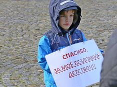 Отчаявшиеся дольщики ЖК «Ижора парк» объявили бессрочную голодовку