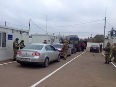 На КПП в Донбассе взорвался автомобиль: двое погибших