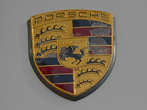    :  Porsche    