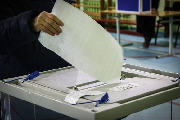СМИ: ЦИК сможет проводить досрочное голосование на территориях общего пользования