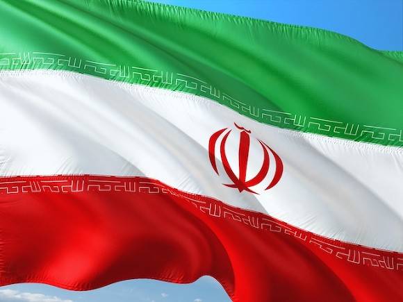 Байден продлил санкции против Ирана на год