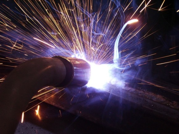 Правительство поддержало введение акциза на сталь и повышение НДПИ для металлургов