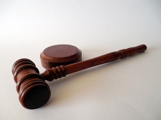 Суд приговорил бизнесмена из «списка Титова» к трем годам колонии