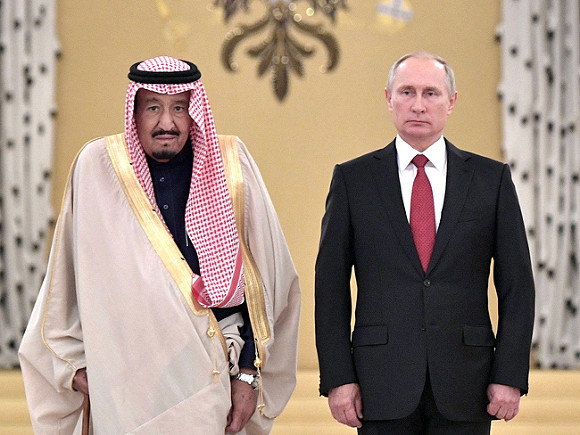 Путин и король саудитов подтвердили готовность к координации действий в формате ОПЕК+
