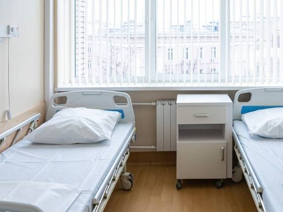 Пожилой пациент больницы в Москве насмерть забил ходунками соседа