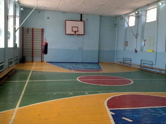 В Петербурге школьница умерла на уроке физкультуры
