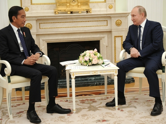 Президент Индонезии сообщил, что передал Путину послание от Зеленского