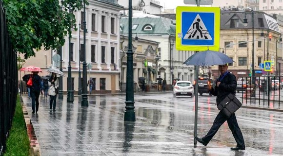 В Москве плюс семнадцать, местами дожди и грозы
