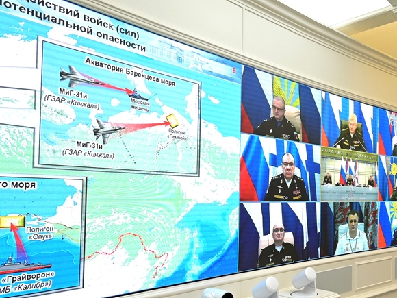 Россия проводит военные учения с участием 50 тыс. человек и 5 тыс. техники