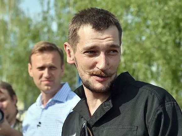 Суд в Москве заменил условный срок Олегу Навальному по «санитарному делу» на реальный