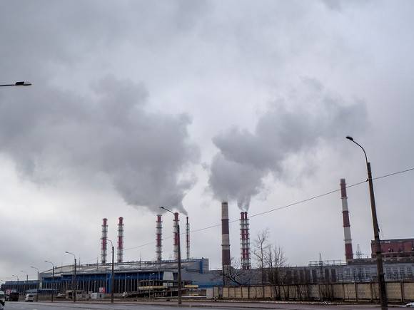 Кремниевый завод, изгнанный из Омска и Златоуста, не желают видеть у себя и жители Среднего Урала