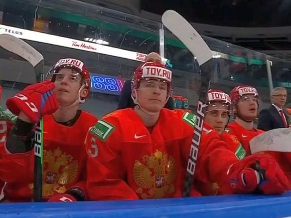 Канадцы разгромили сборную РФ в полуфинале МЧМ-2021 по хоккею