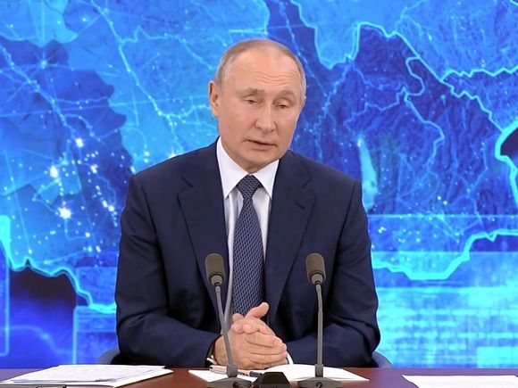 Пожаловавшимся Путину уральским медикам экстренно перевели «ковидные» деньги