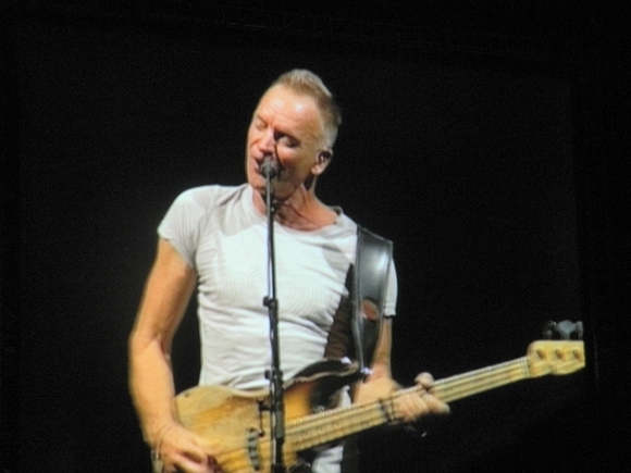 http://img.rosbalt.ru/photobank/3/0/0/e/Z8GNpK2Q-580.jpg