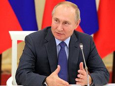 Путин предложил вводить профориентацию в школах с первого класса