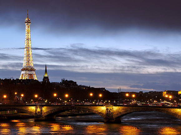 МИД Франции: Париж продолжит выдавать визы россиянам, которые «этого заслуживают»