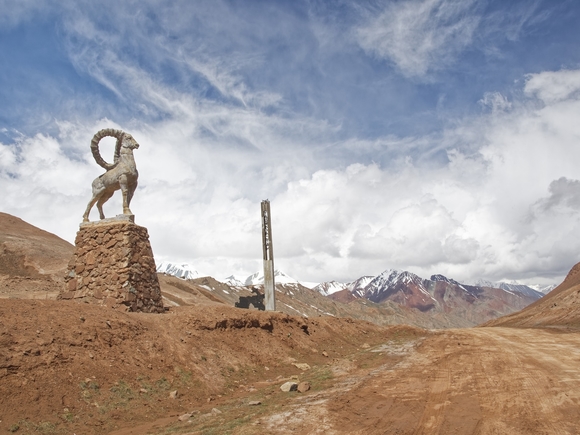 Киргизия обвинила Таджикистан в применении минометов на границе