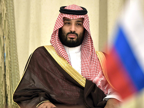 СМИ: Наследник престола Саудовской Аравии воспользовался слабостью короля и задержал четырех принцев