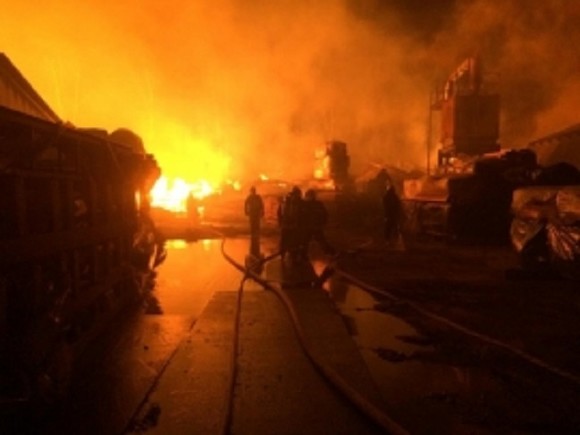 Стало известно, что сгорело на нефтебазе под Курском после атаки дрона
