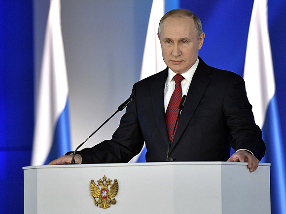Путин поддержал идею обнуления президентских сроков