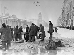 «В Ленинграде только крысы оставались — как последнее свидетельство жизни»